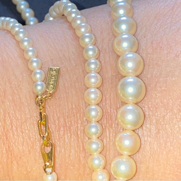 MARVELLA PEARLS NECKLACE AUTHENTIC VINTAGE 30” long - Picture 7 of 8